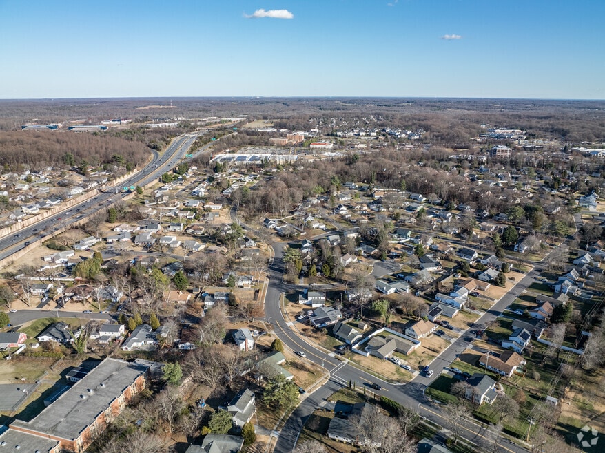 HeatherHills_564125_RZ_072124_v1