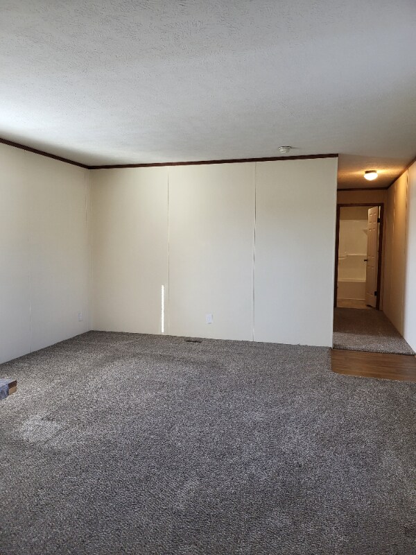 1874 Armstrong Blvd, Milford, MI 48381 - photo 5