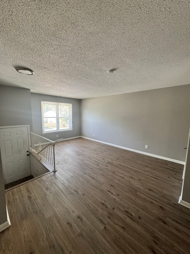 1603 W 24th Terrace S, Independence, MO 64052 - photo 2