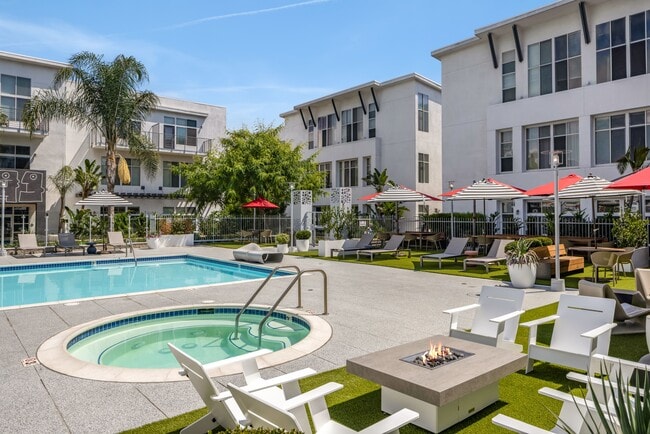 Lofts at Noho Commons, North Hollywood, CA 91601 - photo 4