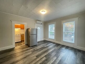 325 Amherst St Unit 1F, Manchester, NH 03104