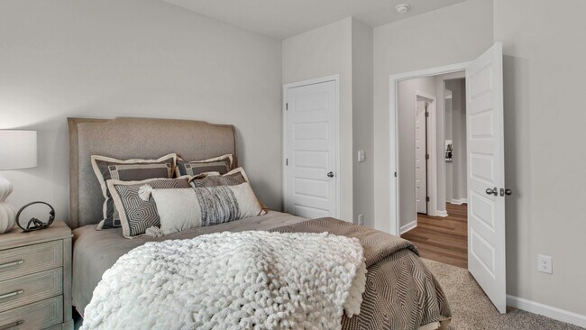 23371 Worcester Ln, Athens, AL 35613 - photo 4