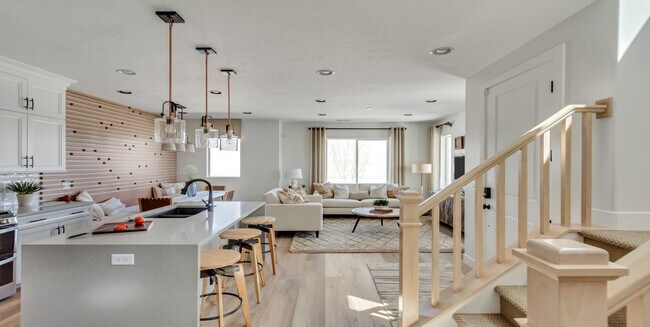 853 W 560 S unit 36450111, American Fork, UT 84003 - photo 5