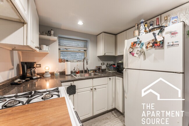 2732 N Monticello Ave unit G, Chicago, IL 60647 - photo 4