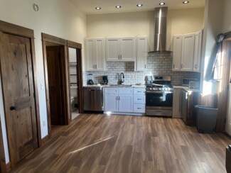 25 Caspari Way E Unit MOOSE, Emigrant, MT 59027