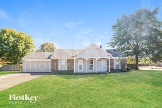 7212 Layne Dr, Horn Lake, MS 38637