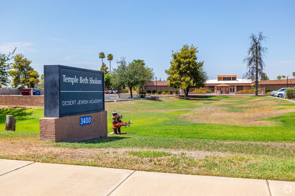 Discover a unique educational journey at Desert Jewish Academy in Chandler.