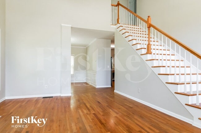 259 Spinner Dr, Jefferson, GA 30549 - photo 2