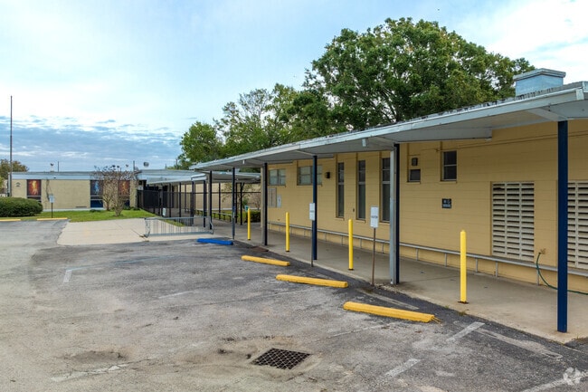 The mission of the REAL Academy is to provide REAL opportunities for academic success to all.