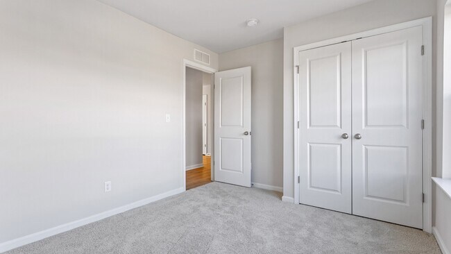 1570 Warm Spring Rd unit 38492789, Chambersburg, PA 17202 - photo 6