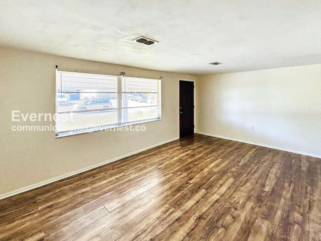 3600 Berkshire St, New Port Richey, FL 34652 - photo 4