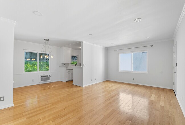 1929 Tamarind Ave unit 12, Los Angeles, CA 90068 - photo 5