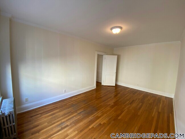 21 Wendell St unit 12, Cambridge, MA 02138 - photo 6