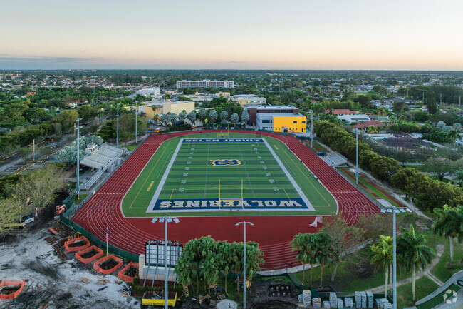 Belen Jesuit Prep School, Miami FL Rankings & Reviews - Homes.com