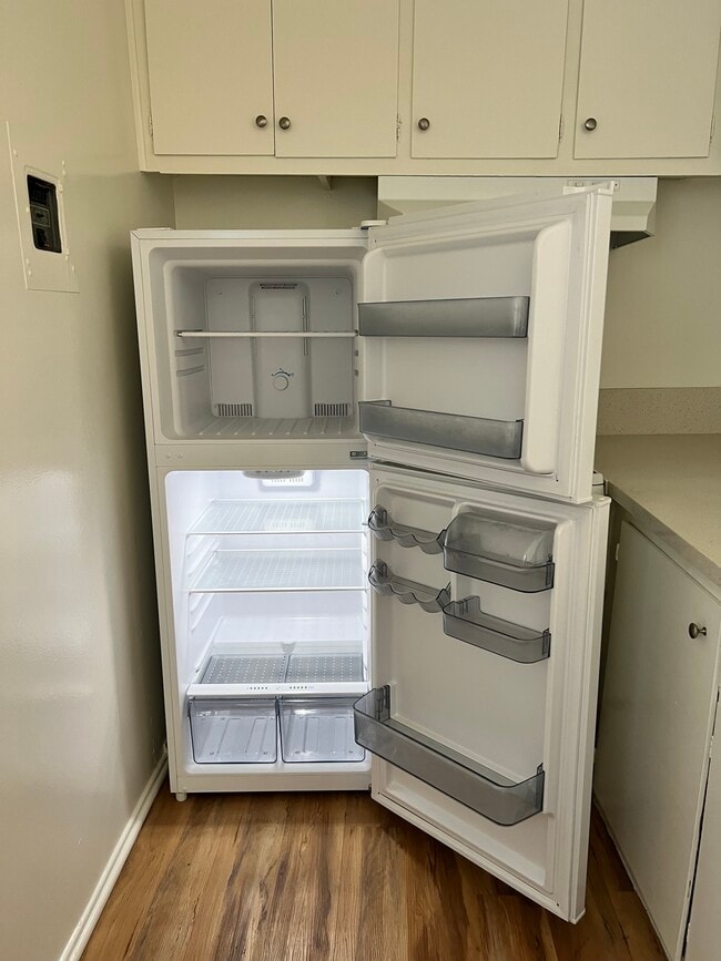 4039 Marathon St unit 45-11, Los Angeles, CA 90029 - photo 7