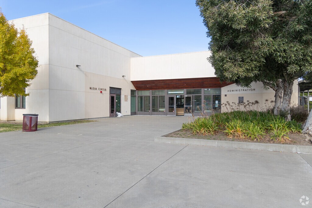 Ruby Bridges Elementary School, Alameda CA Rankings & Reviews