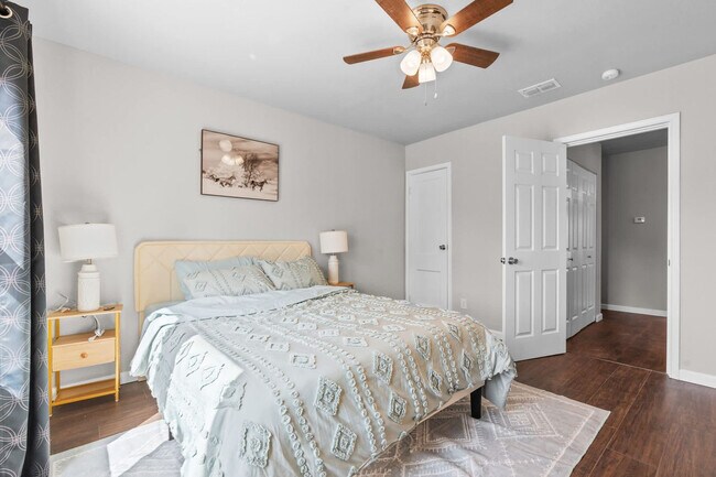 1004 E Powell Ave unit ID1357996P, Fort Worth, TX 76104 - photo 4