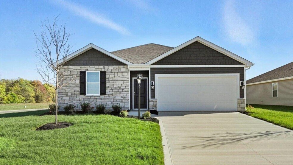 1292 Pleasant Hill Place, Fort Wayne, IN 46818 - photo 1