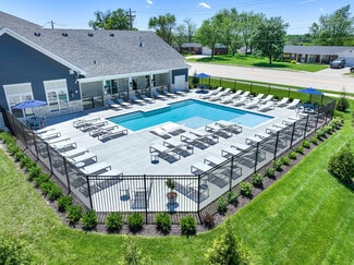 1000 Jasper Ln, Saint Peters, MO 63303