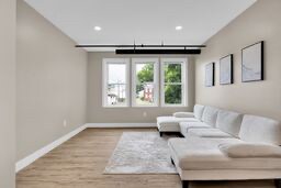 6011 Madison Rd unit 4, Cincinnati, OH 45227 - photo 6