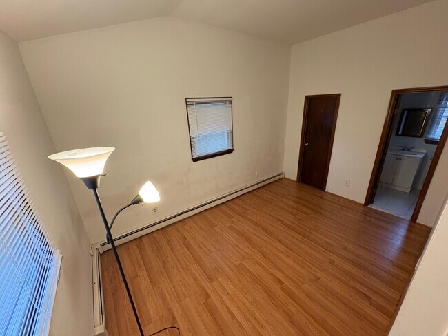 17 Towne Ln unit 1, Centereach, NY 11720 - photo 4