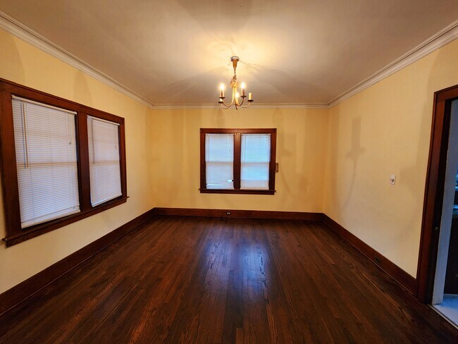 Office/Dinning Room