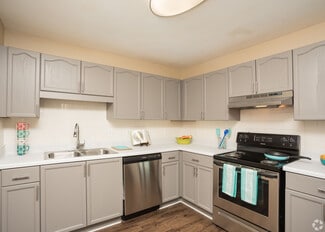 8082 Webb Rd, Riverdale, GA 30274