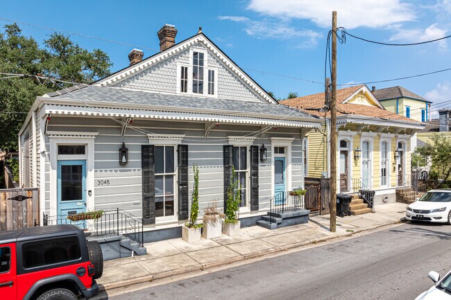 Double shotgun homes can be found throughout the Bywater.