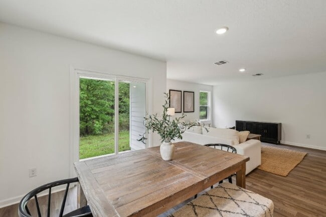 80 Hennon Way, Chatsworth, GA 30705 - photo 2