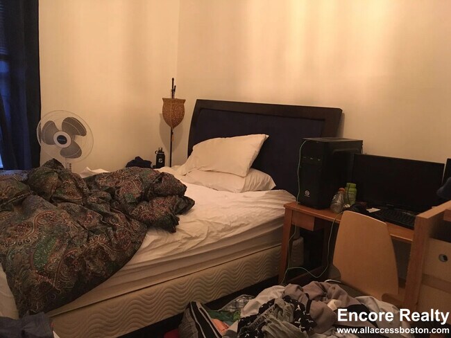 47 Gordon St unit 3, Allston, MA 02134 - photo 7