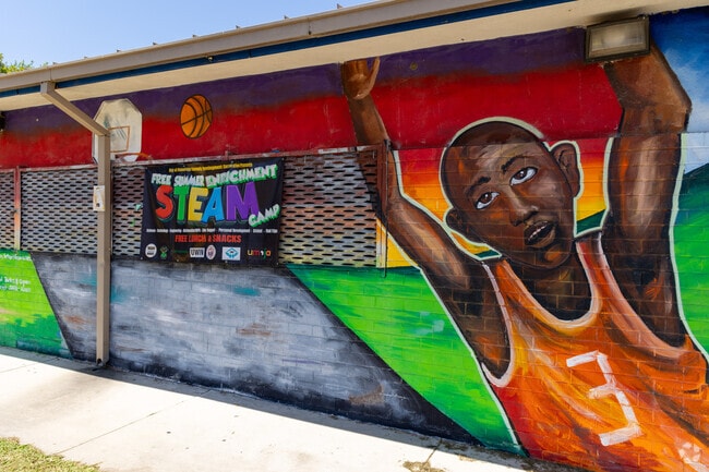 Colorful murals bring life to Compton parks