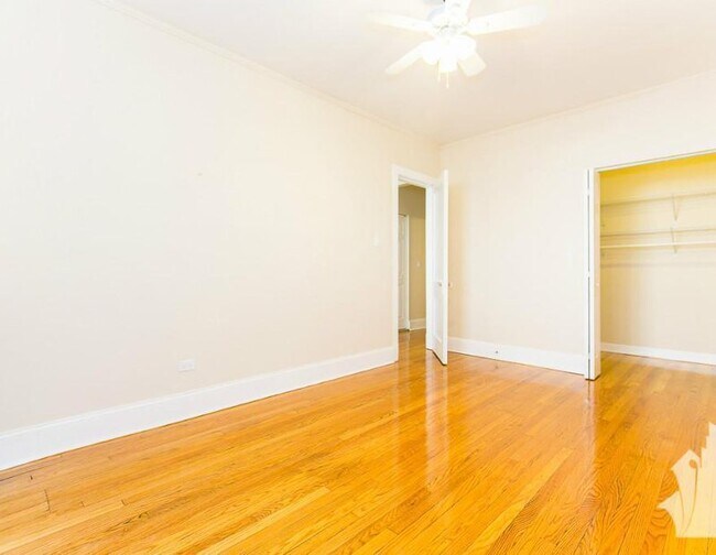 1603 W Berteau Ave unit 1, Chicago, IL 60613 - photo 2