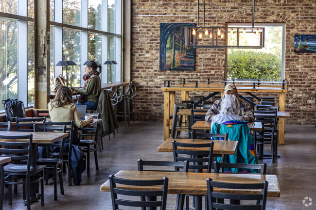 East End wakes up at Milltown Coffee, where fresh brews and river views come together.