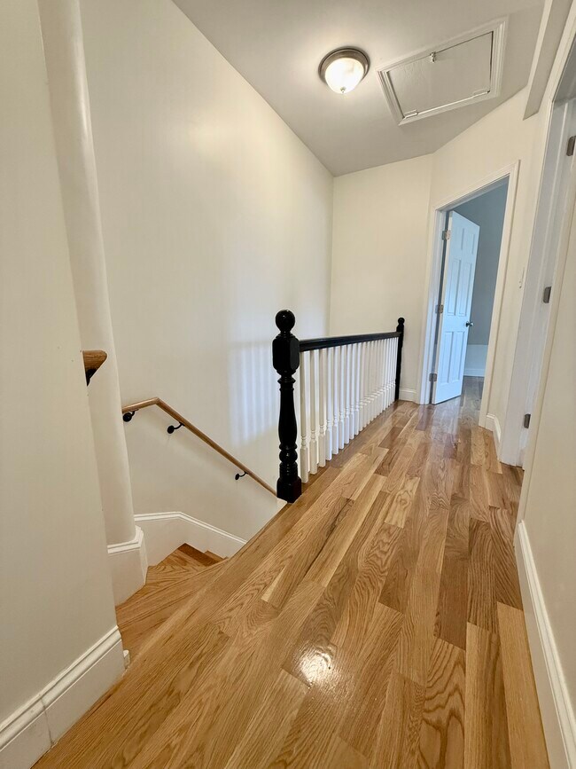 124 Chestnut St unit 2R, Lynn, MA 01902 - photo 7