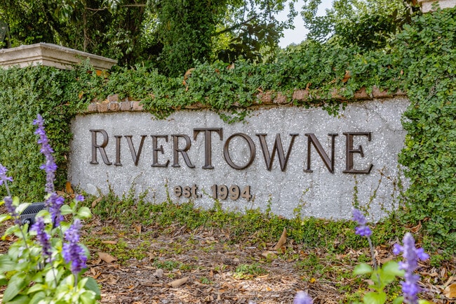 Rivertowne in Mount Pleasant is a lovely neighborhood with amenities for families.