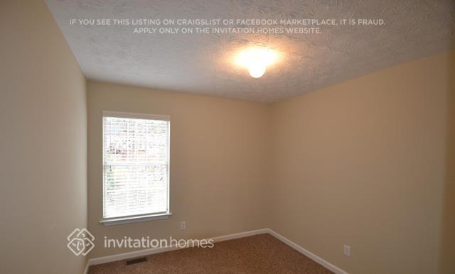 1059 Shadow Lake Dr, Lithonia, GA 30058 - photo 7