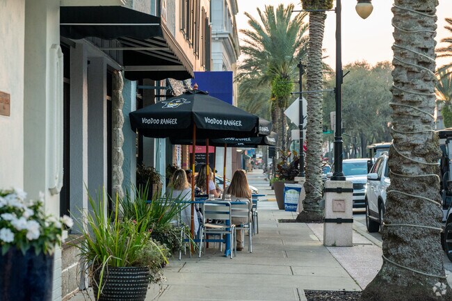 Canal Street is full of local restaurants with outdoor seating.