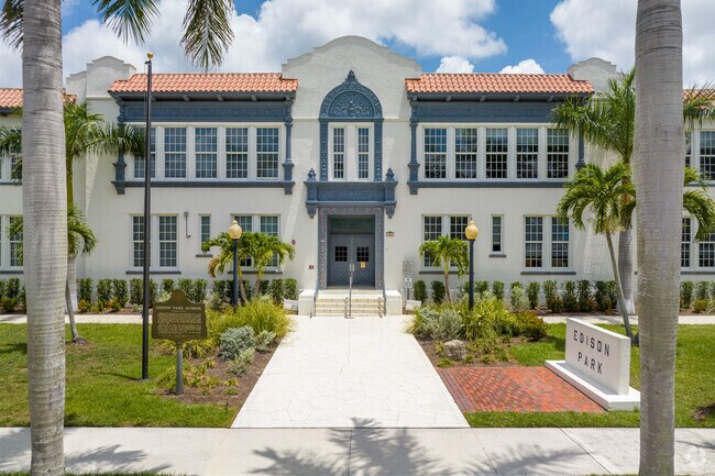 Edison Park Creative and Expressive Arts Elementary School has drama, music education and dance programs.