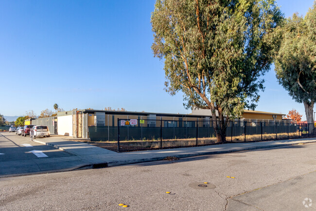 Ace Empower Academy has dozens of effective and excellent teachers and staff in San Jose.