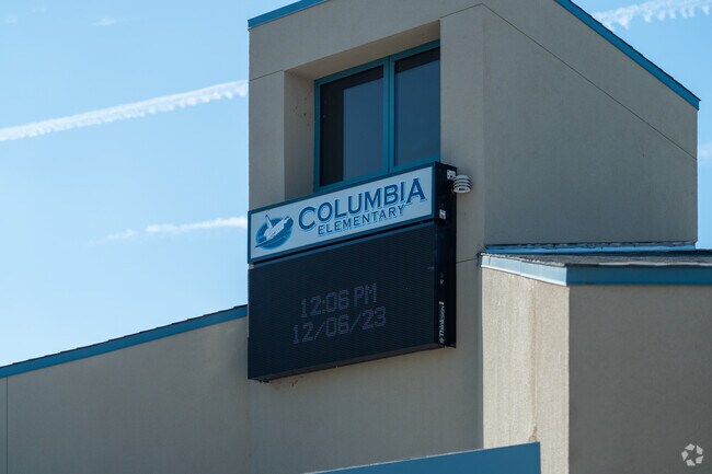 Columbia Elementary is apart of the Fruitvale Elementary School District.