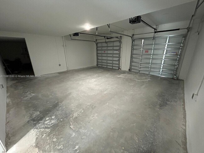 14608 SW 261st Terrace unit 2, Homestead, FL 33032 - photo 3