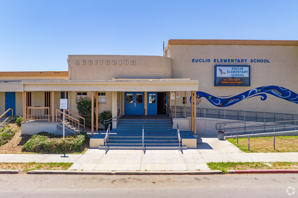 Euclid Elementary School's entrance features an artful mosaic.