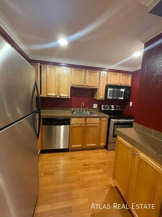 36 Emerson St, Denver, CO 80218 - photo 3