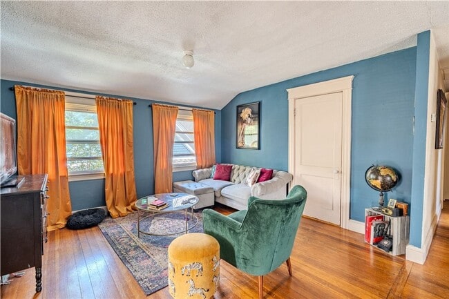 125 Taber Ave unit 3, Providence, RI 02906 - photo 6