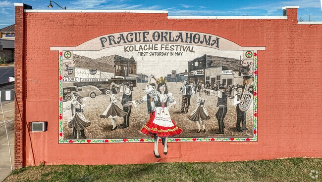 If you find yourself in Prague, OK in May you mustn't miss the Kolache Festival.