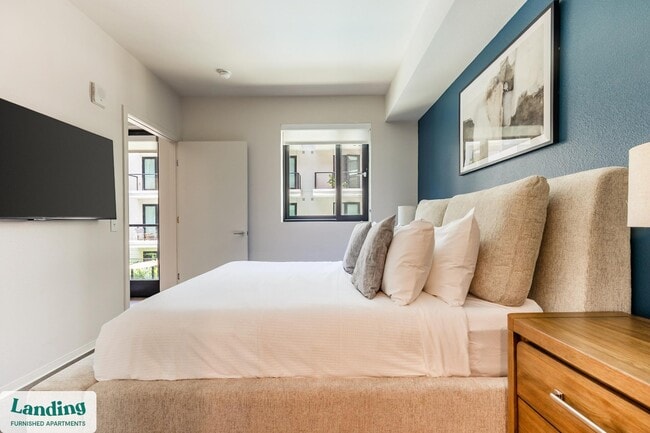 372 Fourth Ave unit 601, San Diego, CA 92101 - photo 6