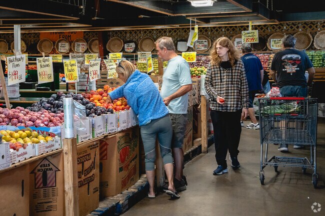 Ciolino Fruit & Vegetable Market sells the freshest produce in Temperance.