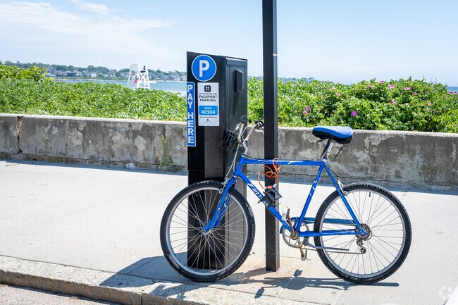 Paid street parking is available throughout Easton Beach in Newport, RI.