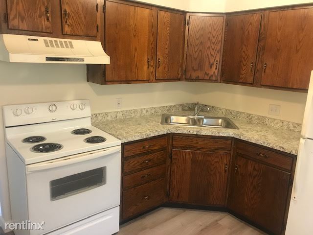 Midway Apartments, Berrien Springs, MI 49103 - photo 1