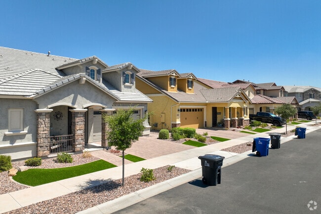 New Traditional homes in Gilbert range fron $500,000 to $800,000.